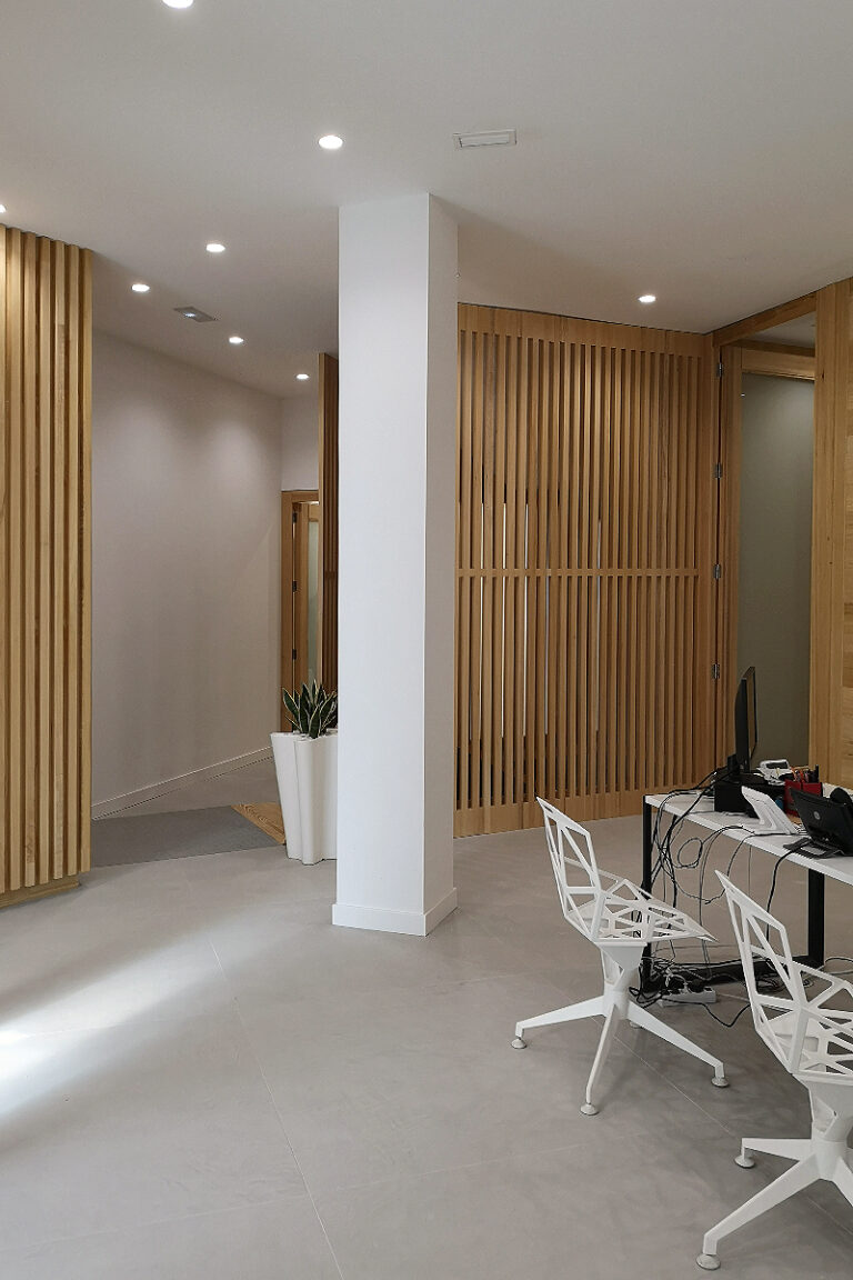 Estudio de Arquitectura RederoDíez,Sede Limcasa construcciones